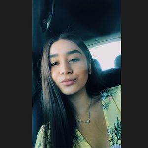 Meet your Posher, Valerie